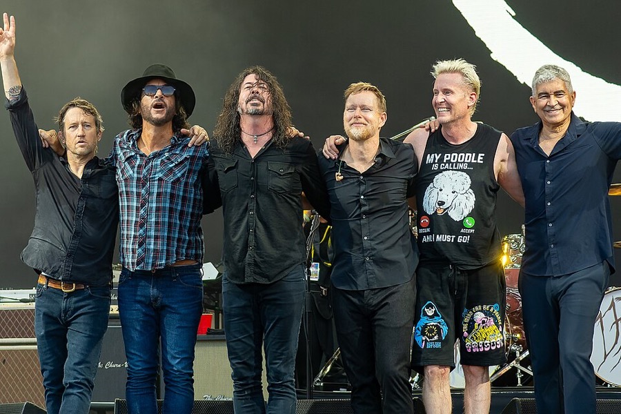 Foo Fighters, The Walkmen, MSTRKRFT, Sharon Van Etten, YACHT, Tanlines, Neil Young & Crazy Horse, Of Monsters and Men, Andrew Bird, Antibalas, Two Gallants, Jukebox the Ghost, Fitz and the Tantrums, Justice, Wallpaper., Reggie Watts, Futurebirds, Tennis, Die Antwoord, Beck — Golden Gate Park — 2012-08-10